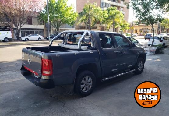 Camionetas - Volkswagen AMAROK TRENDLINE 4X4 180C 2013 Diesel 250000Km - En Venta