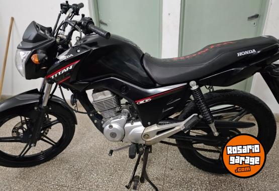 Motos - Honda New titan CG 2021 Nafta 21030Km - En Venta