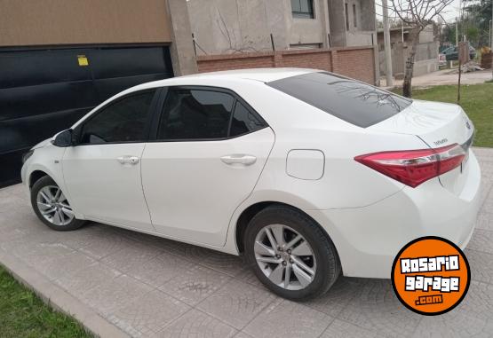 Autos - Toyota COROLLA XEI CVT 2017 Nafta 74000Km - En Venta