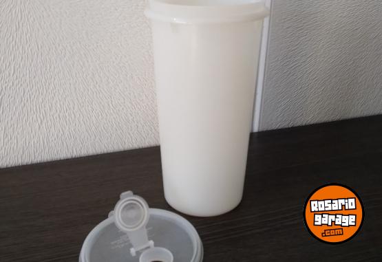 Hogar - Jarra Juguera Tupperware de 1,5 Litros - En Venta