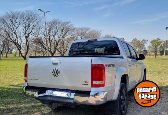 Camionetas - Volkswagen Amarok 2017 Diesel 101500Km - En Venta