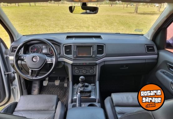 Camionetas - Volkswagen Amarok 2017 Diesel 101500Km - En Venta