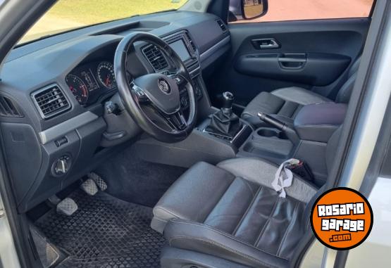 Camionetas - Volkswagen Amarok 2017 Diesel 101500Km - En Venta