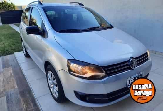 Autos - Volkswagen Suran 2012 Nafta 100000Km - En Venta