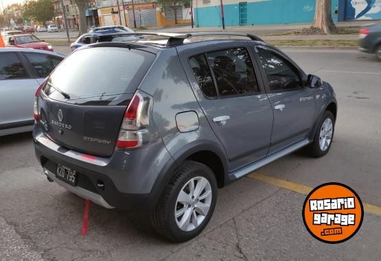 Autos - Renault Sandero Stepway 2012 Nafta 105000Km - En Venta