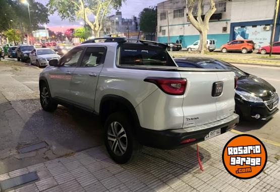 Camionetas - Fiat Toro 2017 Diesel 95000Km - En Venta