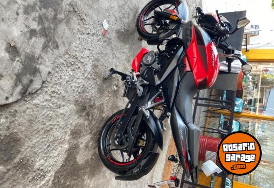 Motos - Bajaj Rouser NS200 2017 Nafta 13000Km - En Venta