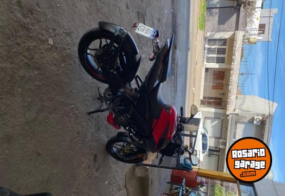 Motos - Bajaj Rouser NS200 2017 Nafta 13000Km - En Venta