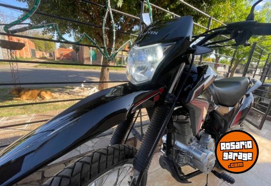 Motos - Corven 250 2018 Nafta 13200Km - En Venta