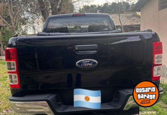 Camionetas - Ford RANGER XLS 4X4 2016 Diesel 109000Km - En Venta