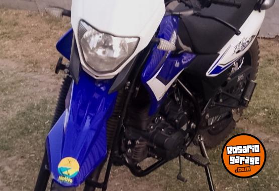 Motos - Motomel SKUA 2020 Nafta 16000Km - En Venta