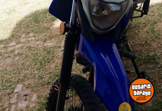 Motos - Motomel SKUA 2020 Nafta 16000Km - En Venta