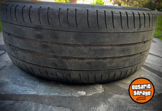 Accesorios para Autos - Cubiertas michelin 215/50r17 - En Venta