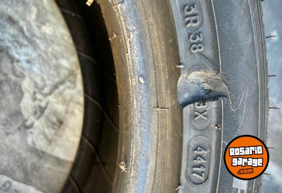 Accesorios para Autos - Cubierta Michelin 215/50r17 - En Venta