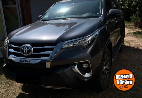 Camionetas - Toyota sw4 srx 2019 Diesel 40000Km - En Venta