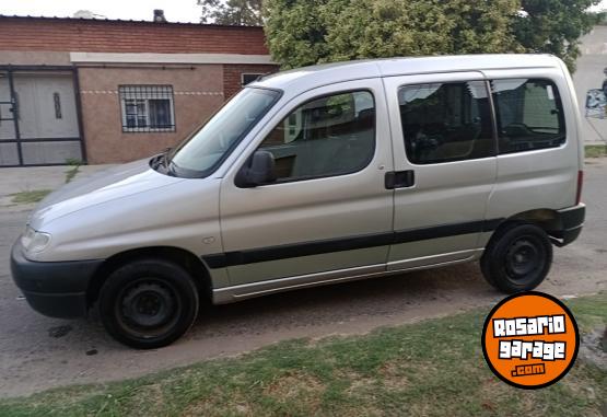 Utilitarios - Citroen Berlingo 2006 Diesel 230000Km - En Venta