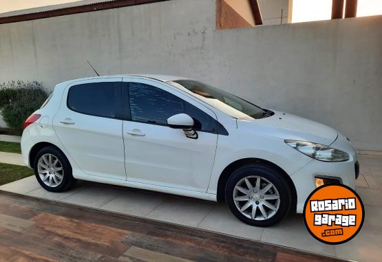 Autos - Peugeot 308 2014 Nafta 105000Km - En Venta