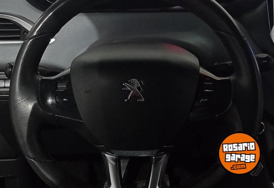 Autos - Peugeot 208 ALLURE 1.5 TOUCH SCRE 2013 Nafta 69903Km - En Venta