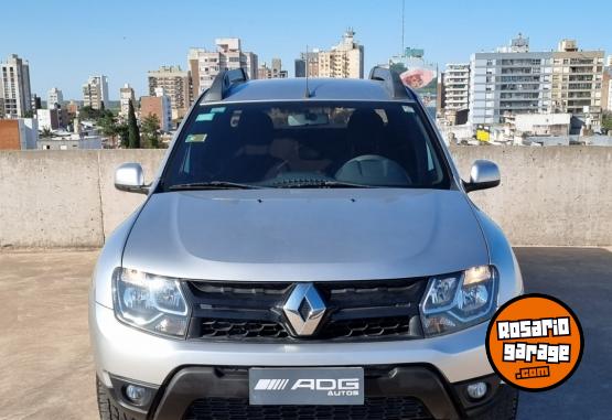 Camionetas - Renault Oroch Dynamique 1,6 5MT 2017 Nafta 100600Km - En Venta