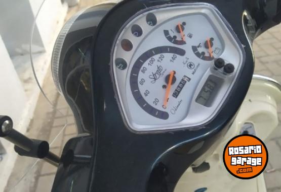 Motos - Motomel Strato Euro 150 2023 Nafta 3800Km - En Venta