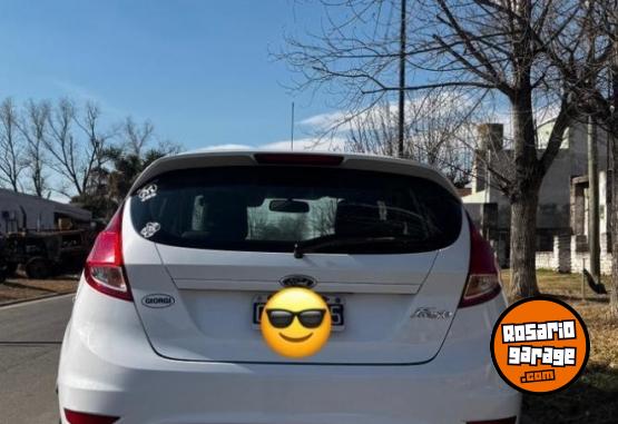 Autos - Ford Fiesta S 2014 Nafta 143000Km - En Venta