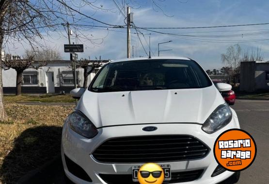 Autos - Ford Fiesta S 2014 Nafta 143000Km - En Venta