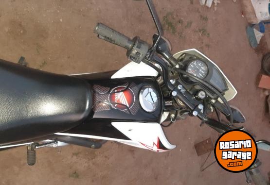 Motos - Honda Xr150 2017 Nafta 14000Km - En Venta