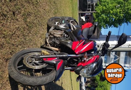 Motos - Bajaj NS 200 2015 Nafta 47000Km - En Venta