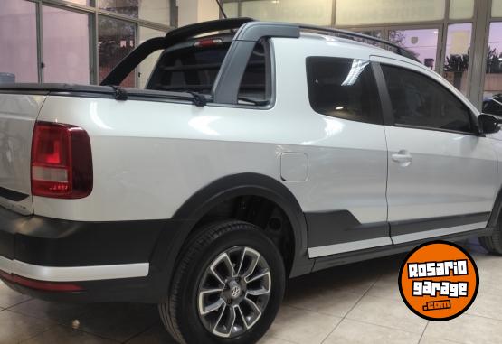 Utilitarios - Volkswagen SAVEIRO CROSS CB 2019 Nafta 140000Km - En Venta