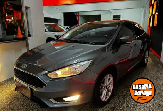 Autos - Ford FOCUS SE 2016 Nafta 160000Km - En Venta