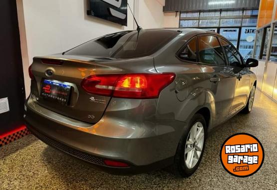 Autos - Ford FOCUS SE 2016 Nafta 160000Km - En Venta