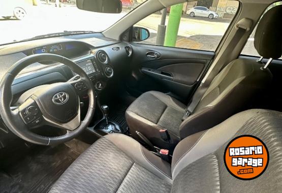 Autos - Toyota Etios xls 1.5 2017 Nafta 74000Km - En Venta