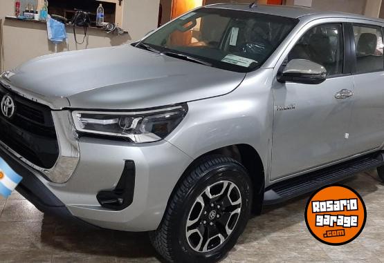 Camionetas - Toyota Hilux 2.8 4x4 2024 Diesel 0Km - En Venta