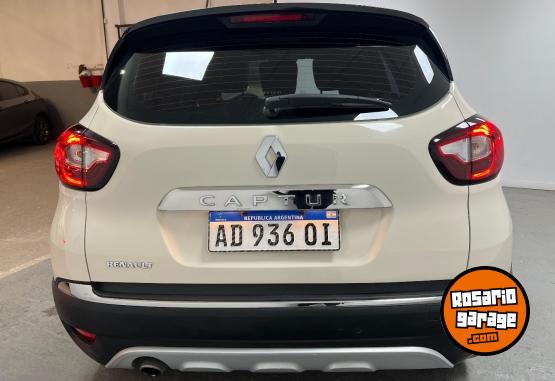 Autos - Renault CAPTUR INTENSE CVT 2019 Nafta 51384Km - En Venta