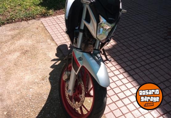 Motos - Honda CB 250 twister 2022 Nafta 1300Km - En Venta