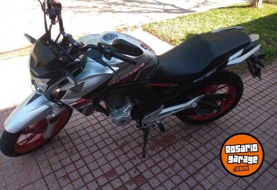 Motos - Honda CB 250 twister 2022 Nafta 1300Km - En Venta