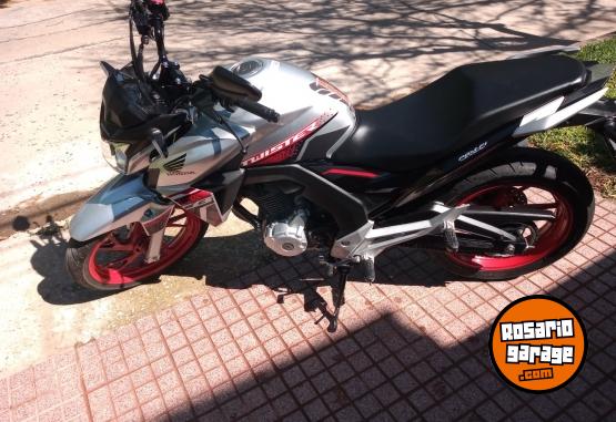 Motos - Honda CB 250 twister 2022 Nafta 1300Km - En Venta