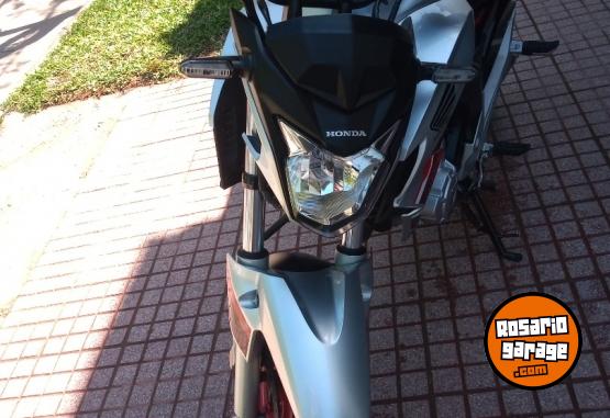 Motos - Honda CB 250 twister 2022 Nafta 1300Km - En Venta