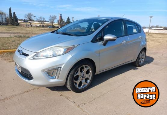 Autos - Ford fiesta kinetic 2012 GNC 153000Km - En Venta