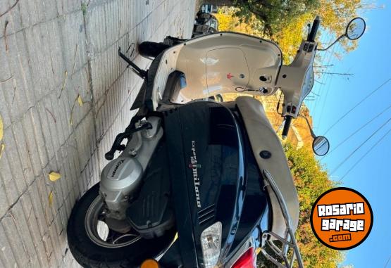 Motos - Corven Milano expert 2018 Nafta 10000Km - En Venta