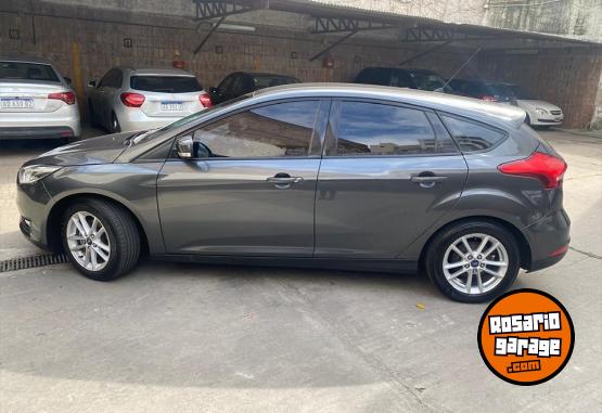 Autos - Ford Focus 2016 Nafta 144000Km - En Venta