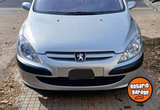 Autos - Peugeot 307 MOD. HDI PREMIUM 2005 Diesel 260000Km - En Venta