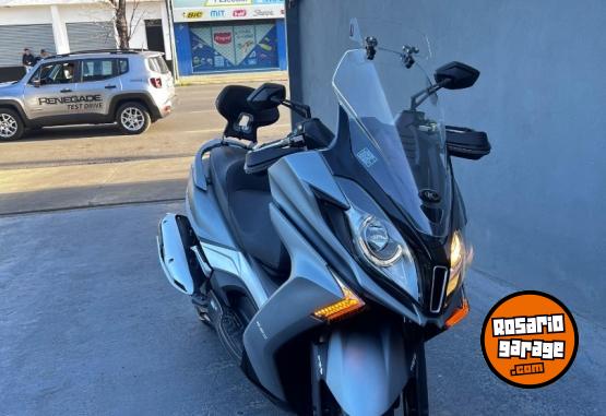 Motos - Kymco Downtown 2022 Nafta 18000Km - En Venta