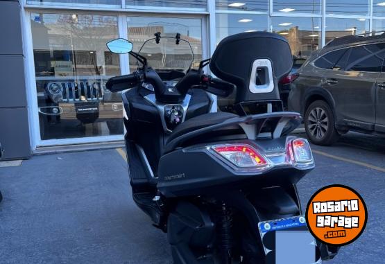 Motos - Kymco Downtown 2022 Nafta 18000Km - En Venta