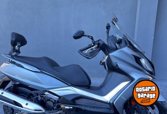 Motos - Kymco Downtown 2022 Nafta 18000Km - En Venta