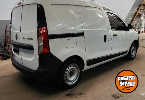 Utilitarios - Renault KANGOO II EXPRESS EMOTION 2019 Nafta 67600Km - En Venta