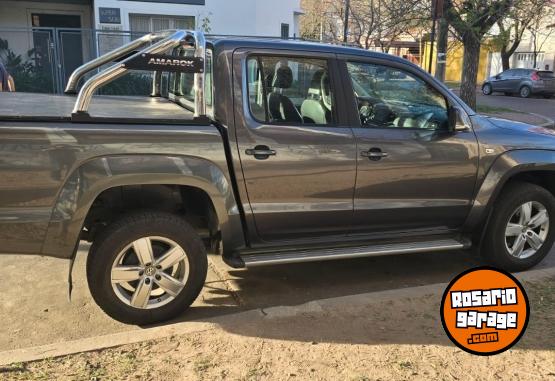 Camionetas - Volkswagen Amarok 2017 Diesel 155000Km - En Venta