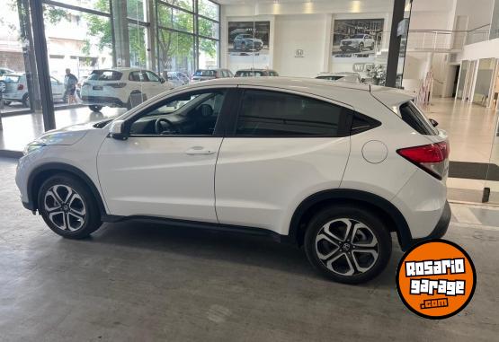 Autos - Honda HRV 2021 Nafta 73000Km - En Venta