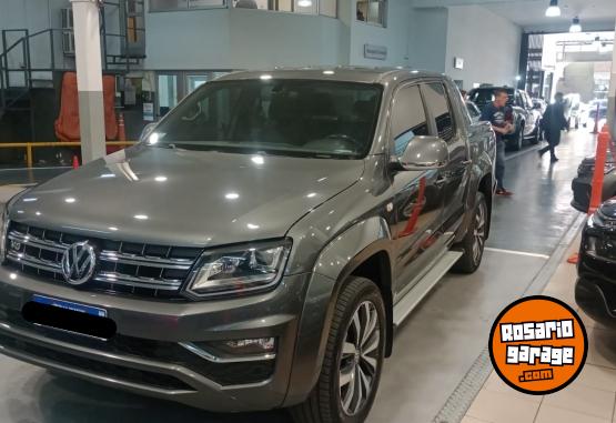 Camionetas - Volkswagen AMAROK V6 EXTREME 258CV 2022 Diesel 65000Km - En Venta