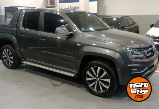 Camionetas - Volkswagen AMAROK V6 EXTREME 258CV 2022 Diesel 65000Km - En Venta